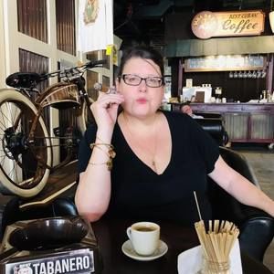 Meet your Posher, Donna